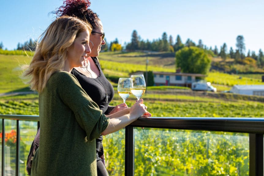 Scenic Sip Wine Tour | Vivid Tours