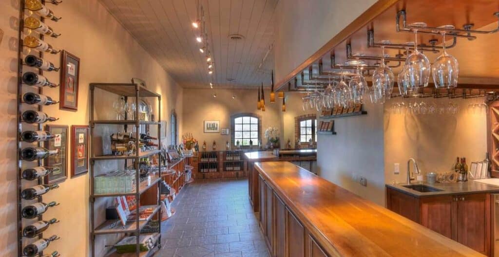 Kelowna Wine & Craft Beer Tours 9