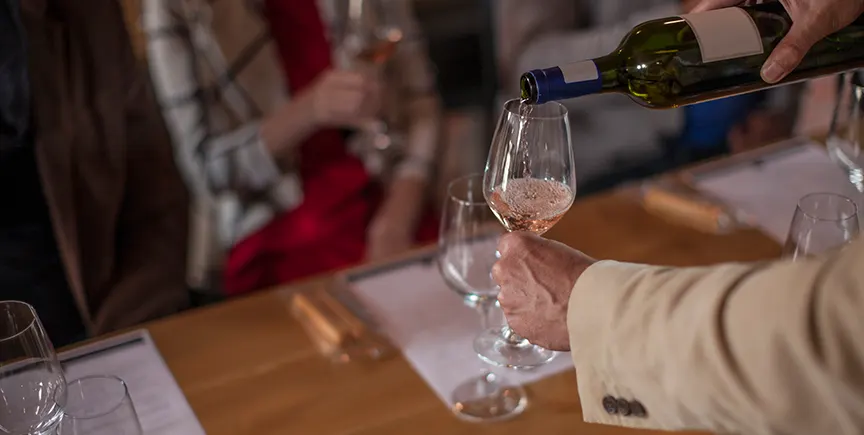 5 Ways to Celebrate Valentine’s Day in Kelowna 7 Kelowna Wine & Craft Beer Tours 6