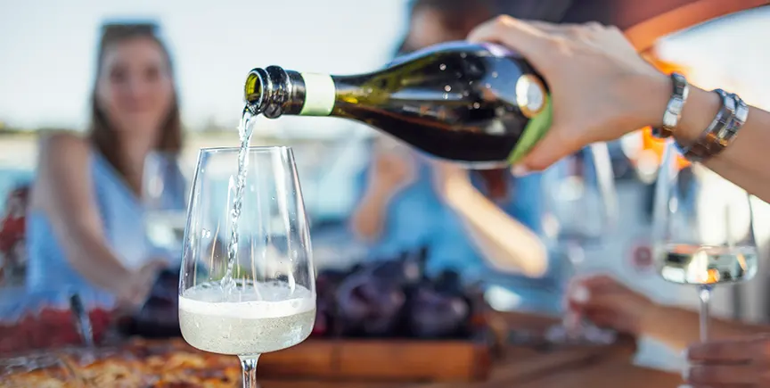 8 Best Summer Wines to Try This Season 7 Kelowna Wine & Craft Beer Tours 6