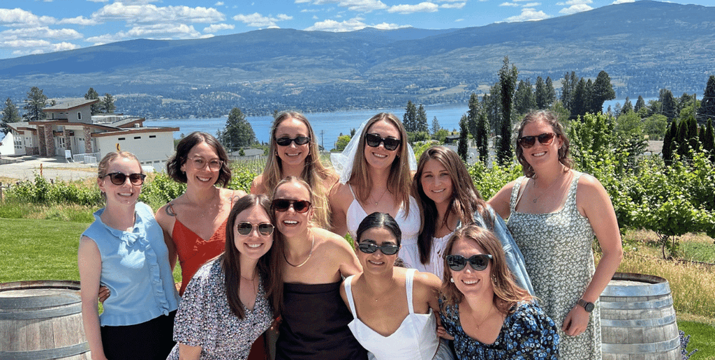 Planning a Corporate or Large Group Wine Tour in Kelowna? Here’s Everything You Need to Know 4 Kelowna Wine & Craft Beer Tours 3